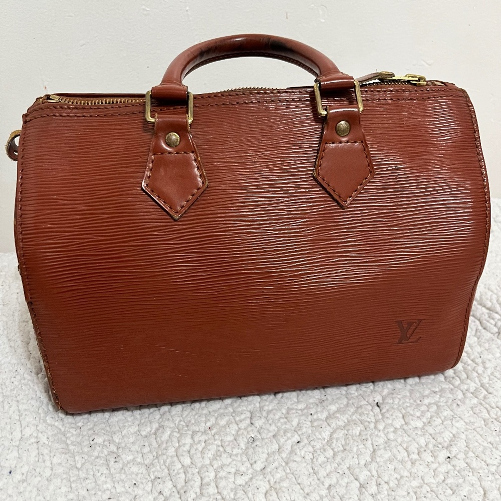 Louis Vuitton Speedy Epi